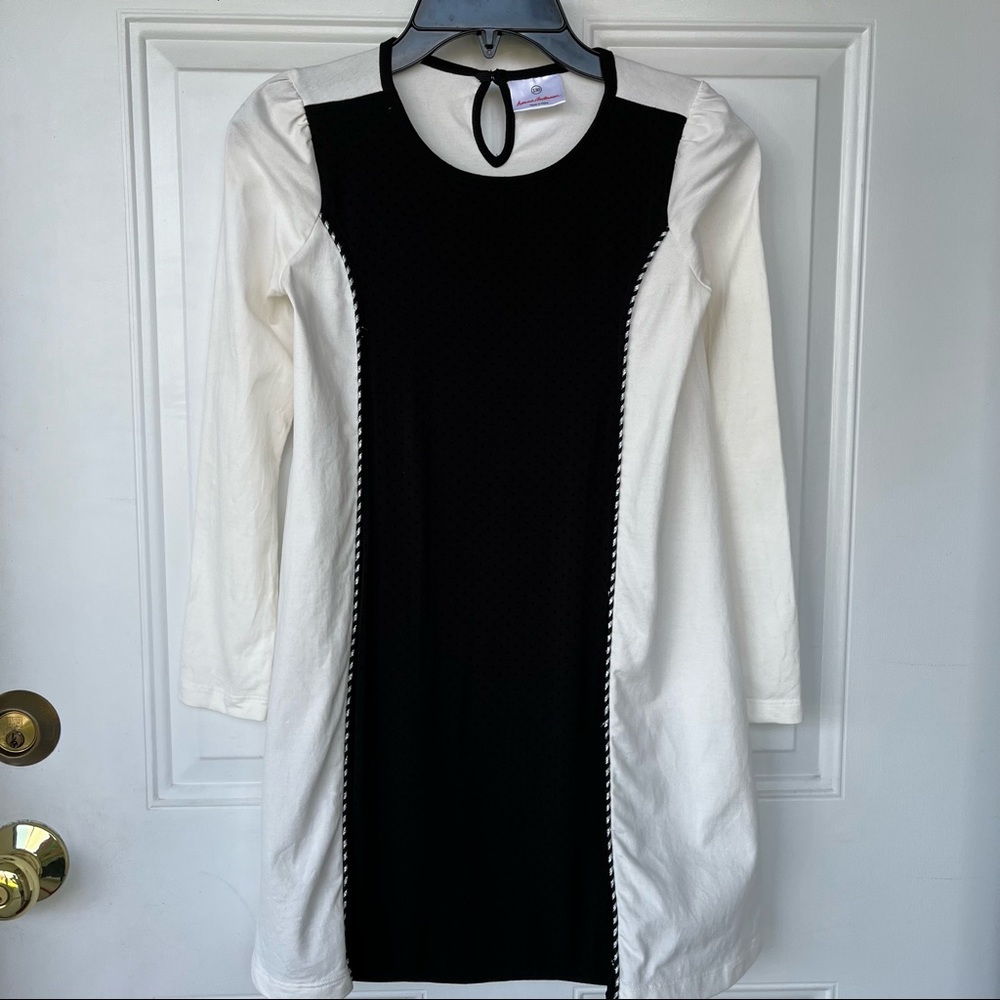 •Hanna Andersson• Soft Knit Cream/Black Dress - Size 8